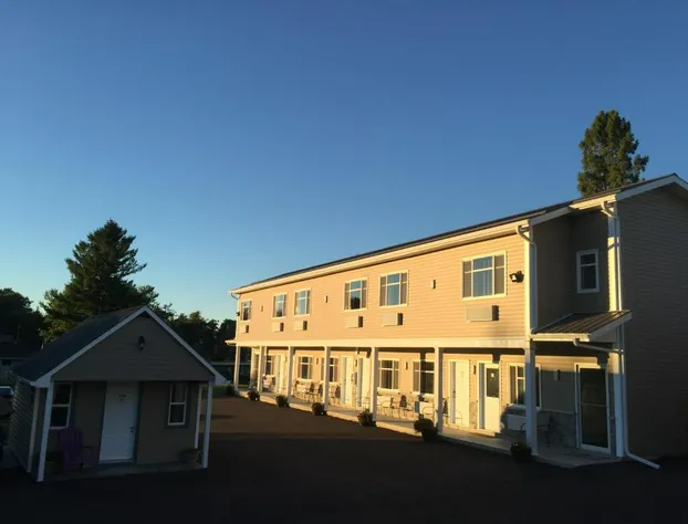 Fox Motor Inn hotel detail image 4