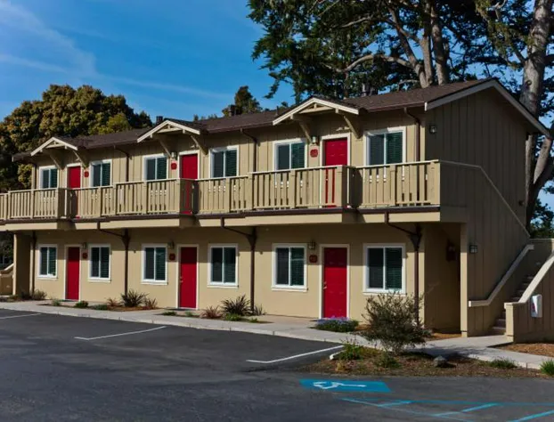 Monterey Peninsula Inn hotel detail image 1