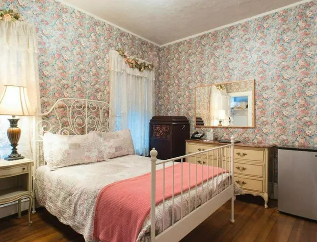 Coolidge Corner Guest House hotel detail image 1