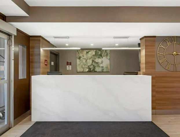 Quality Inn & Suites hotel detail image 3