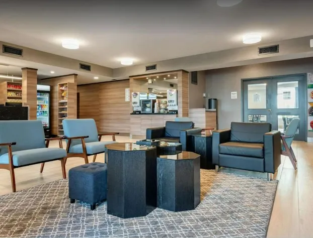 Quality Inn & Suites hotel detail image 4