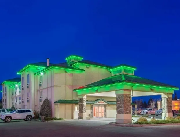 Ramada by Wyndham Lloydminster hotel detail image 1