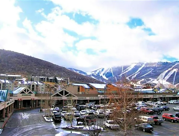 Park Regency Resort hotel detail image 1