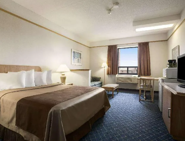 Travelodge by Wyndham Chatham hotel detail image 2