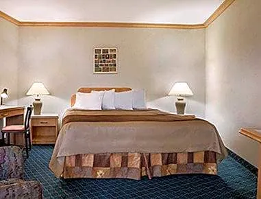 Travelodge by Wyndham Chatham hotel detail image 3