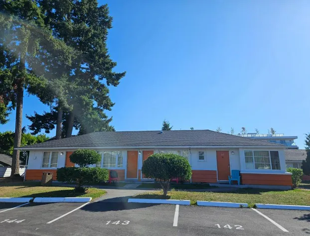 2400 Motel hotel detail image 1