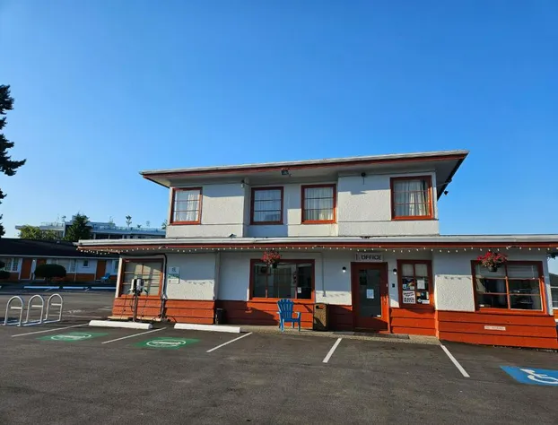 2400 Motel hotel detail image 2