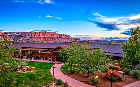 Desert Rose Resort & Cabins hotel detail image 2