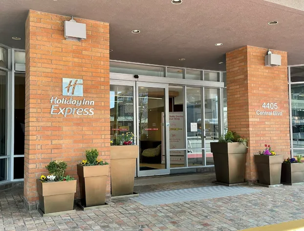 Holiday Inn Express Vancouver-Metrotown (Burnaby) by IHG hotel detail image 4