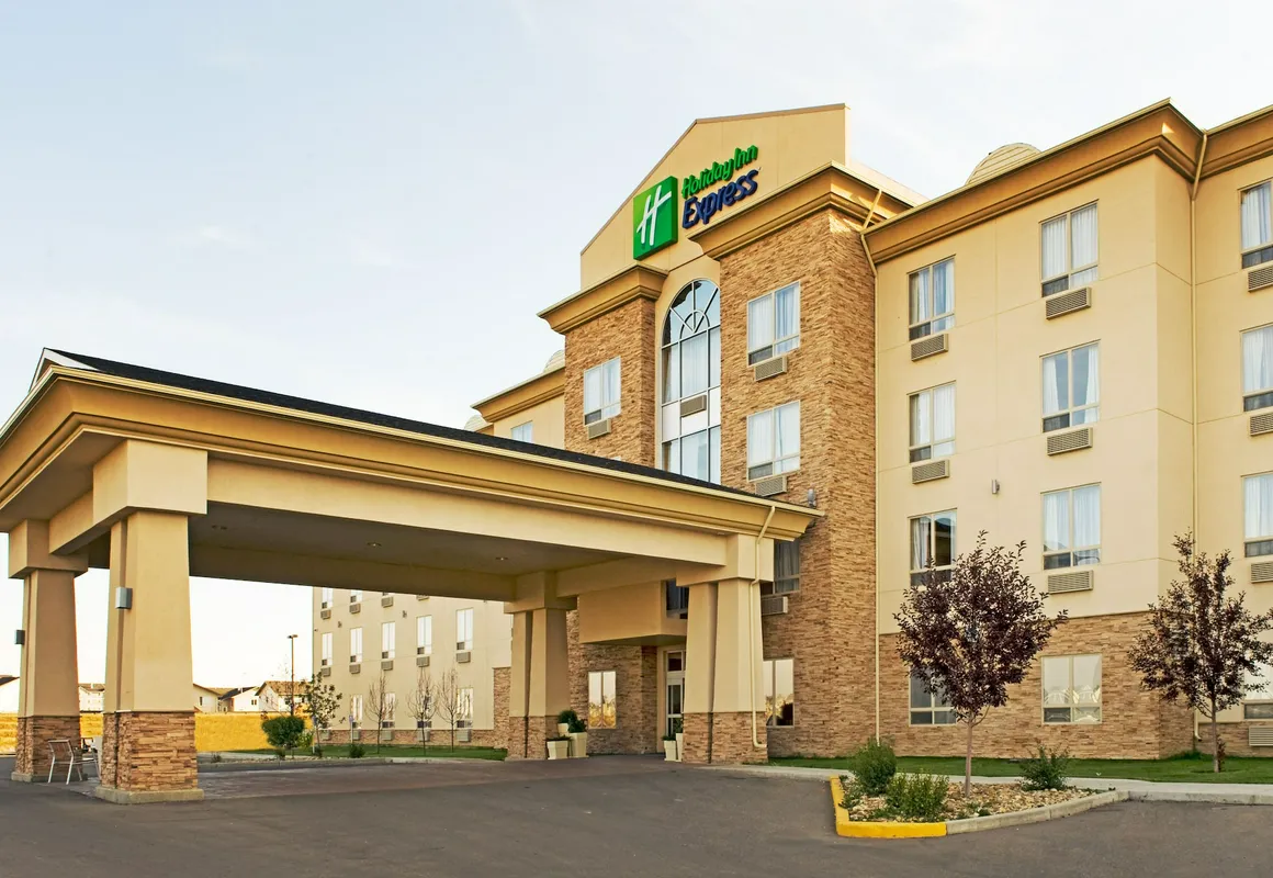Holiday Inn Express & Suites Grande Prairie by IHG hotel hero