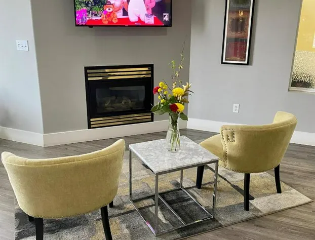 Super 8 by Wyndham Edmonton South hotel detail image 2