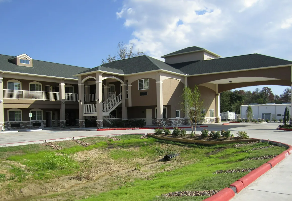 Highlands Suites hotel hero