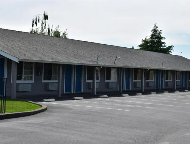 Country Inn hotel detail image 1