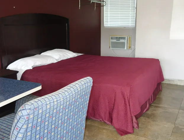 Palm City Motel hotel detail image 3