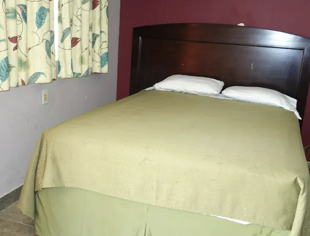 Palm City Motel hotel detail image 4