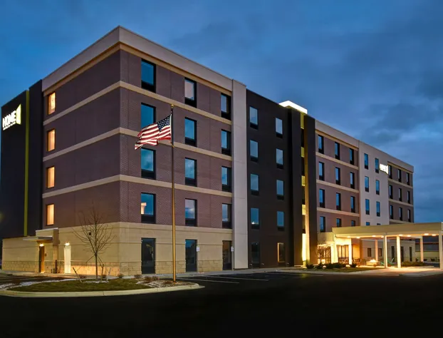 Home2 Suites by Hilton Bowling Green hotel detail image 1