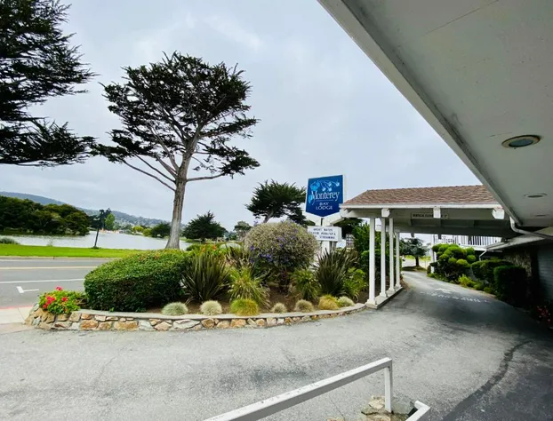 Monterey Bay Lodge hotel detail image 4