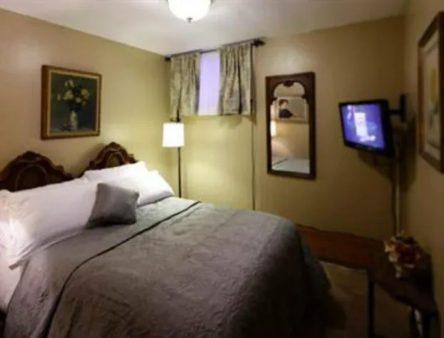 The Twilight Lodge hotel detail image 4