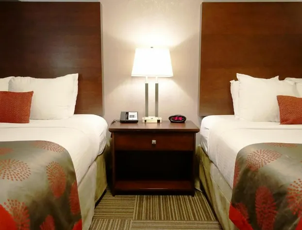 Ramada by Wyndham Moose Jaw hotel detail image 4