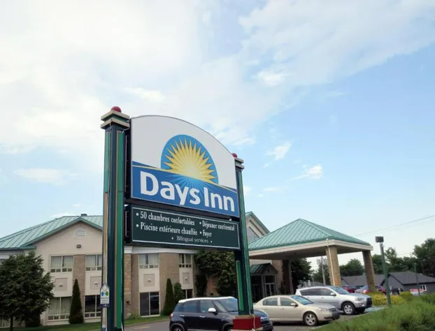 Days Inn by Wyndham Montmagny hotel detail image 1