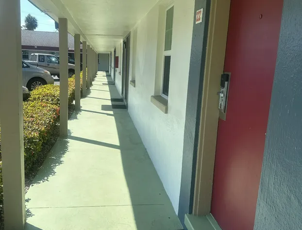 Tropical Palm Motel hotel detail image 4