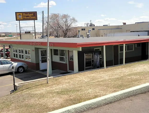Budget Host Inn Eagan hotel detail image 4