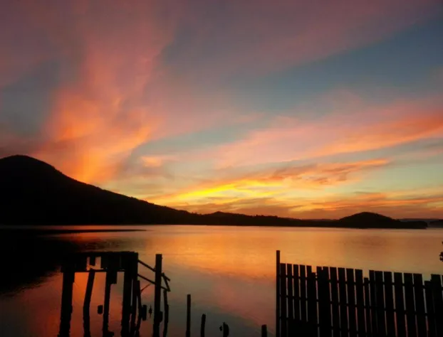 Lake Place Resort hotel detail image 1