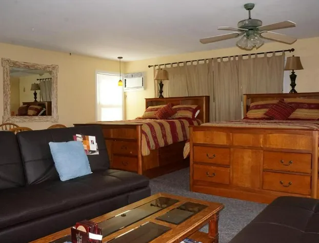 Lake Place Resort hotel detail image 2