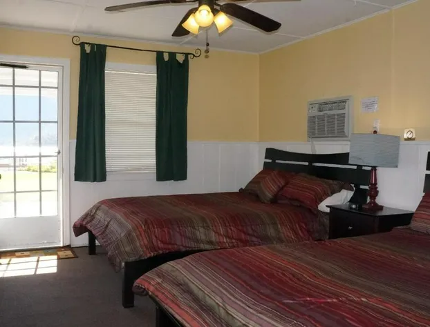 Lake Place Resort hotel detail image 3