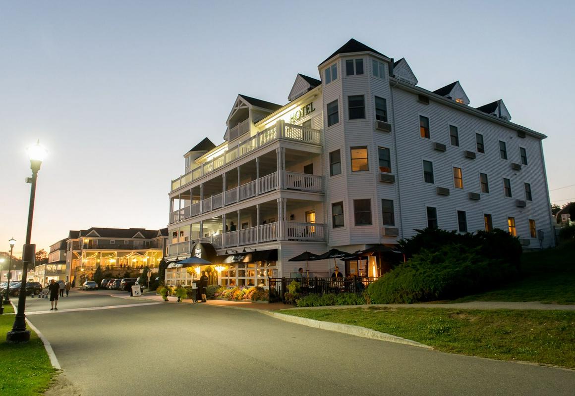 Union Bluff Hotel & Meeting House hotel hero