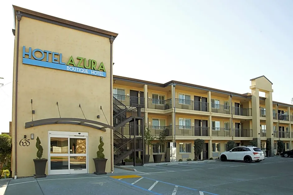 Hotel Azura hotel hero