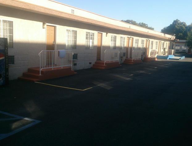 Budget Inn hotel detail image 2