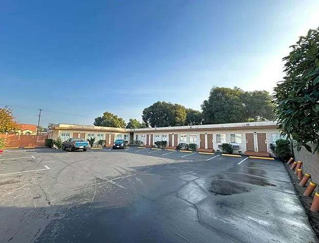 Budget Inn hotel detail image 3