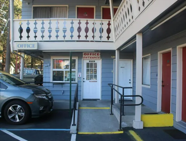 Thunderchief Inn hotel detail image 4