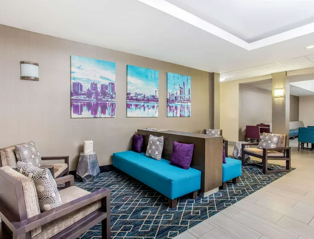 La Quinta Inn & Suites by Wyndham Fultondale Birmingham N hotel detail image 4