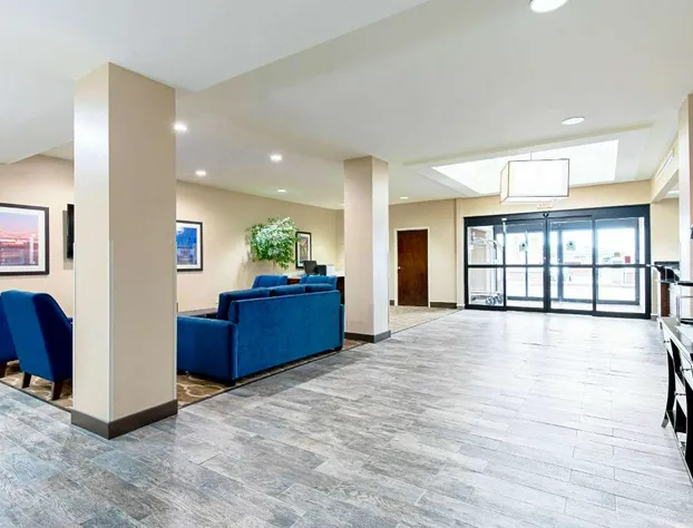 Comfort Inn & Suites Pine Bluff hotel detail image 4