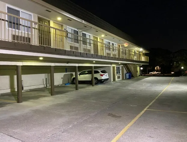 Bayview Motel hotel detail image 4