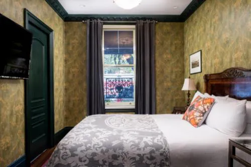 The Monte Cristo hotel detail image 3