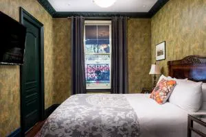 The Monte Cristo hotel detail image 3