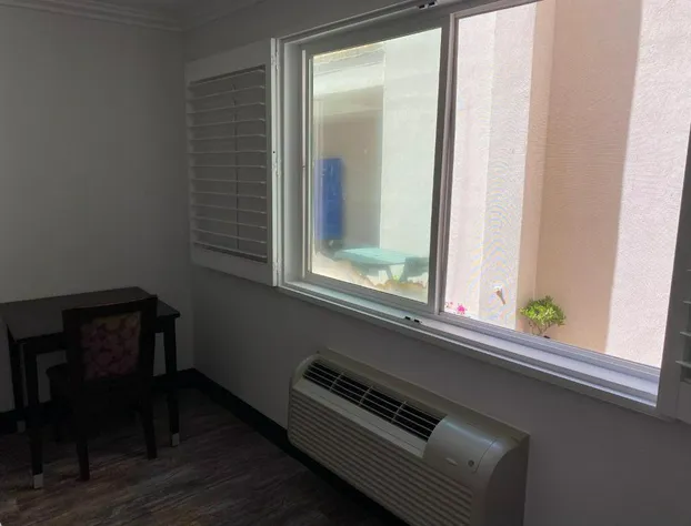 Ocean Surf Inn & Suites hotel detail image 3