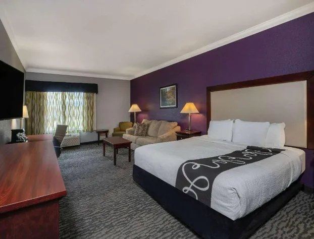 La Quinta Inn & Suites by Wyndham Loveland/Estes Park hotel detail image 4