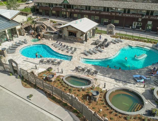 Twin Peaks Lodge & Hot Springs hotel detail image 1
