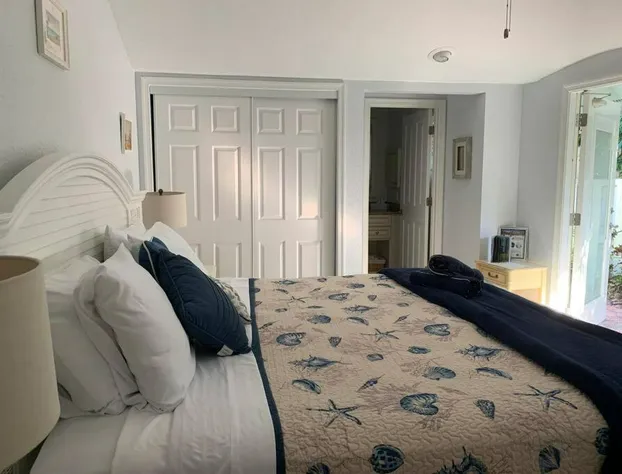 Palm Tree Villas hotel detail image 4