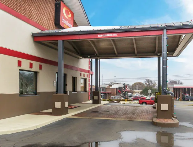 Econolodge Inn & Suites hotel detail image 3