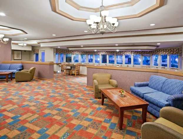 La Quinta by Wyndham Overland Park hotel detail image 3
