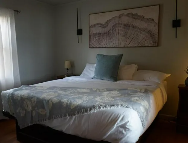 Alamoosook Lakeside Inn hotel detail image 2