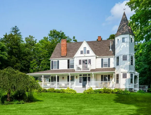 The Constance by the Lenox Collection hotel detail image 3