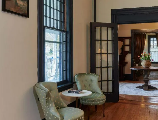 The Constance by the Lenox Collection hotel detail image 3