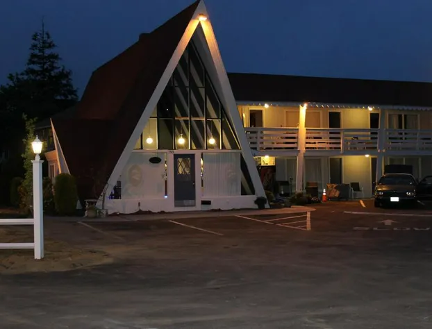 Cape Shore Inn hotel detail image 1