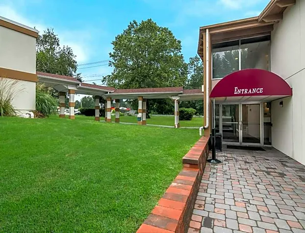 Quality Inn Westfield - Springfield hotel detail image 3